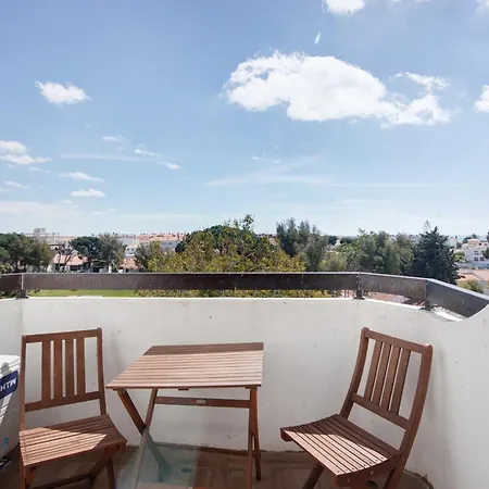 Lovely And New In Oura Apartament