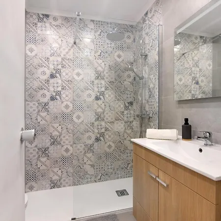 Apartament Lovely And New In Oura Albufeira