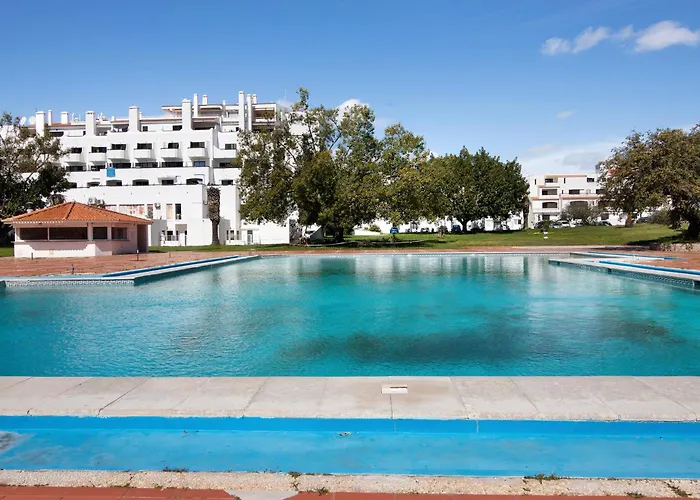 شقة Lovely And New In Oura