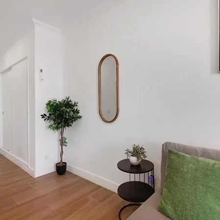 Lovely And New In Oura Apartamento *