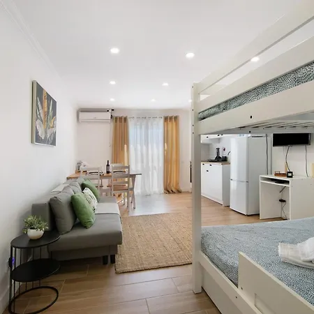 Apartamento Lovely And New In Oura Albufeira