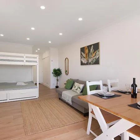 Apartamento Lovely And New In Oura